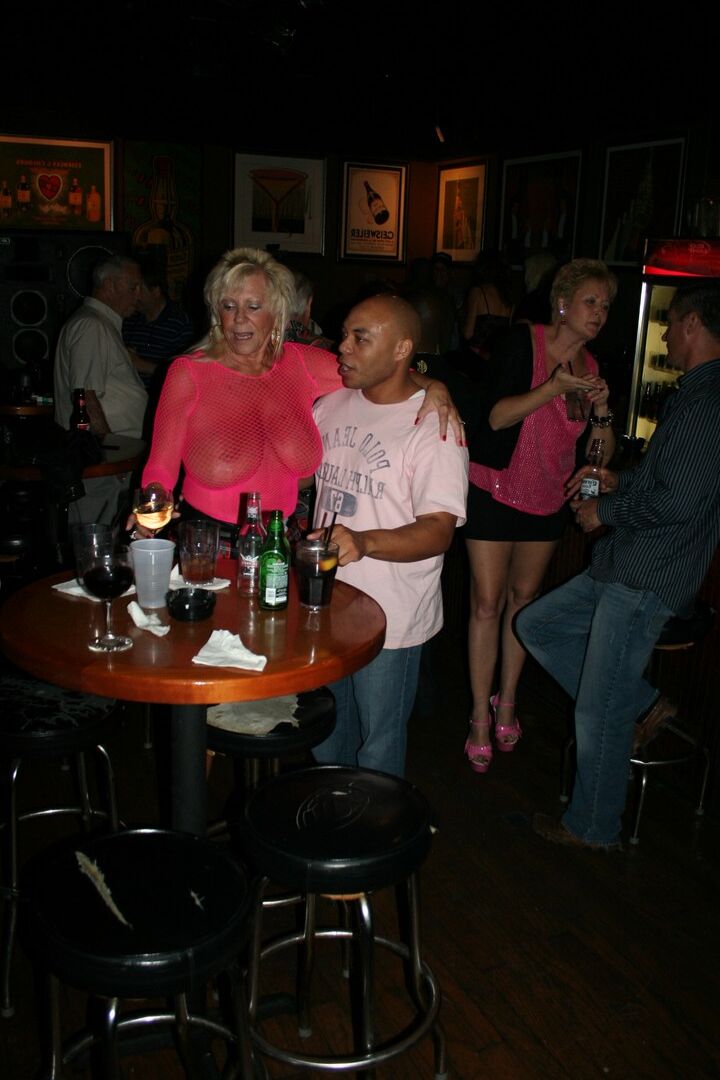 21P Real Tampa Swingers Double Dee, Kristine Cumz, Mandi McGraw, Tracy Licks