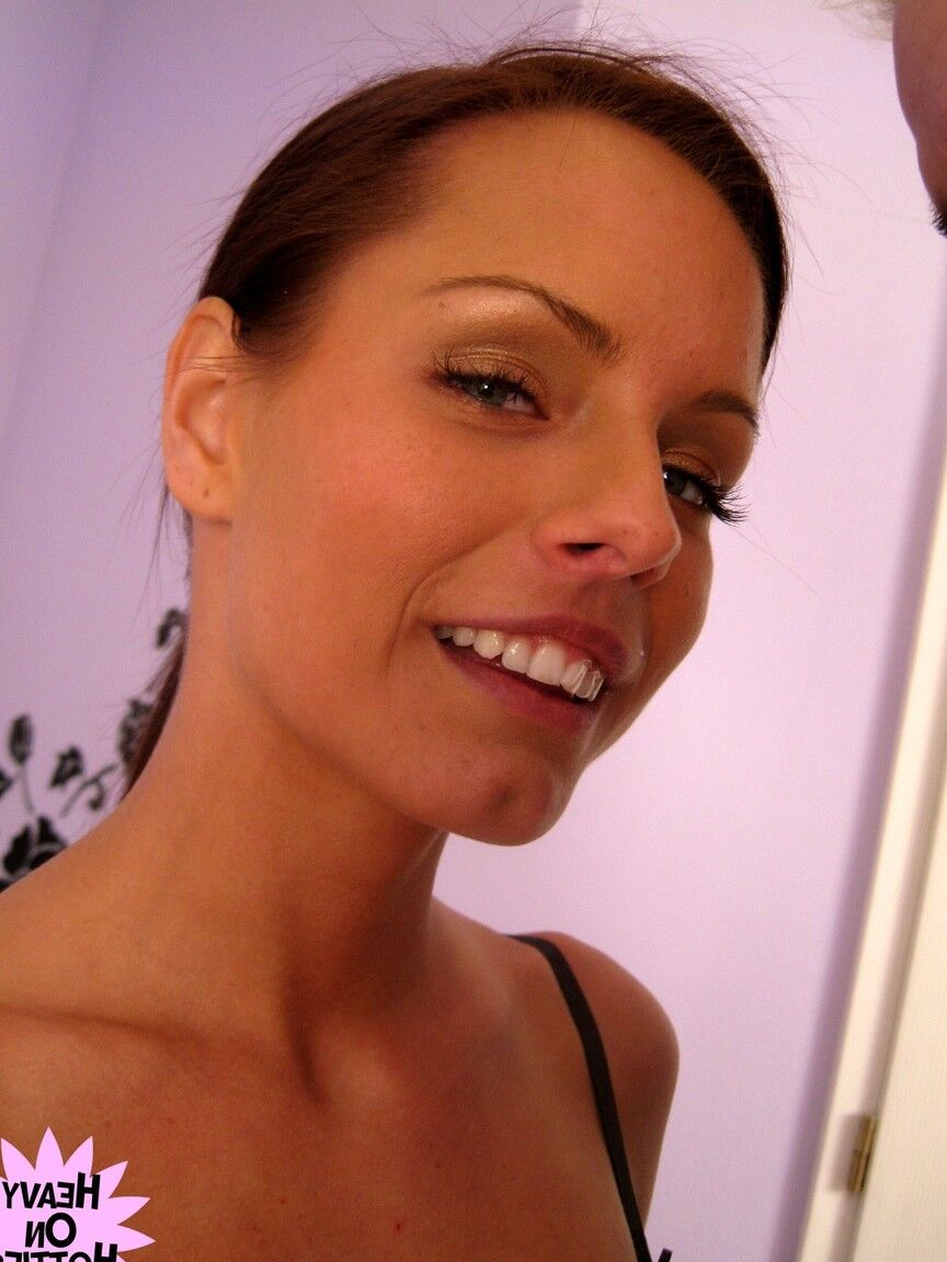 21P Tanned girlfriend Kari getting boned doggystyle and facialed in POV
