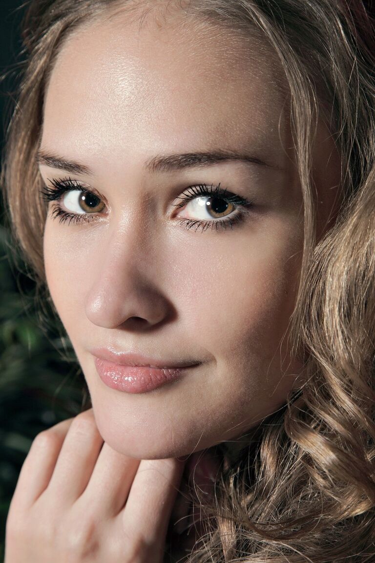 21P Met Art Emilia A