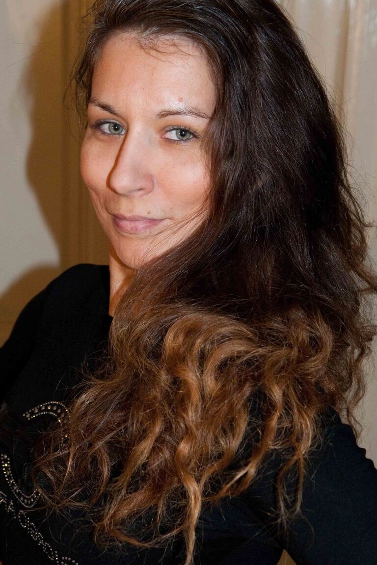 12P Bellezas lesbianas pervertidas en medias Sarah Dark