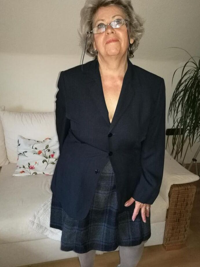 20P Old granny dildos her pussy in sheer nylons and garter ensemble