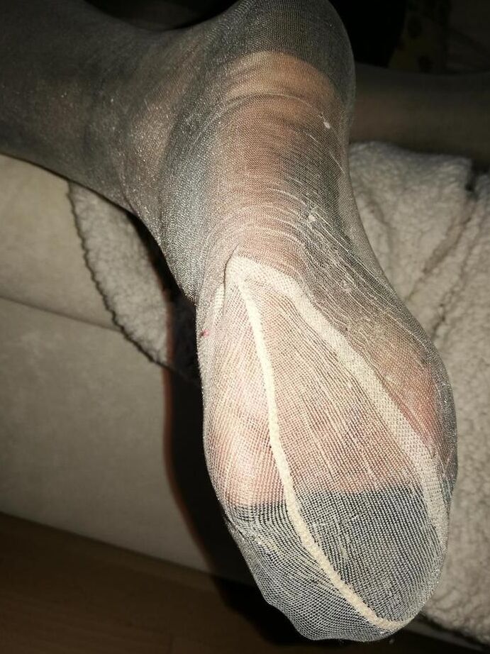 20P Old granny dildos her pussy in sheer nylons and garter ensemble