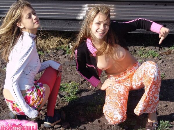 15P Teen Lesben Katrina