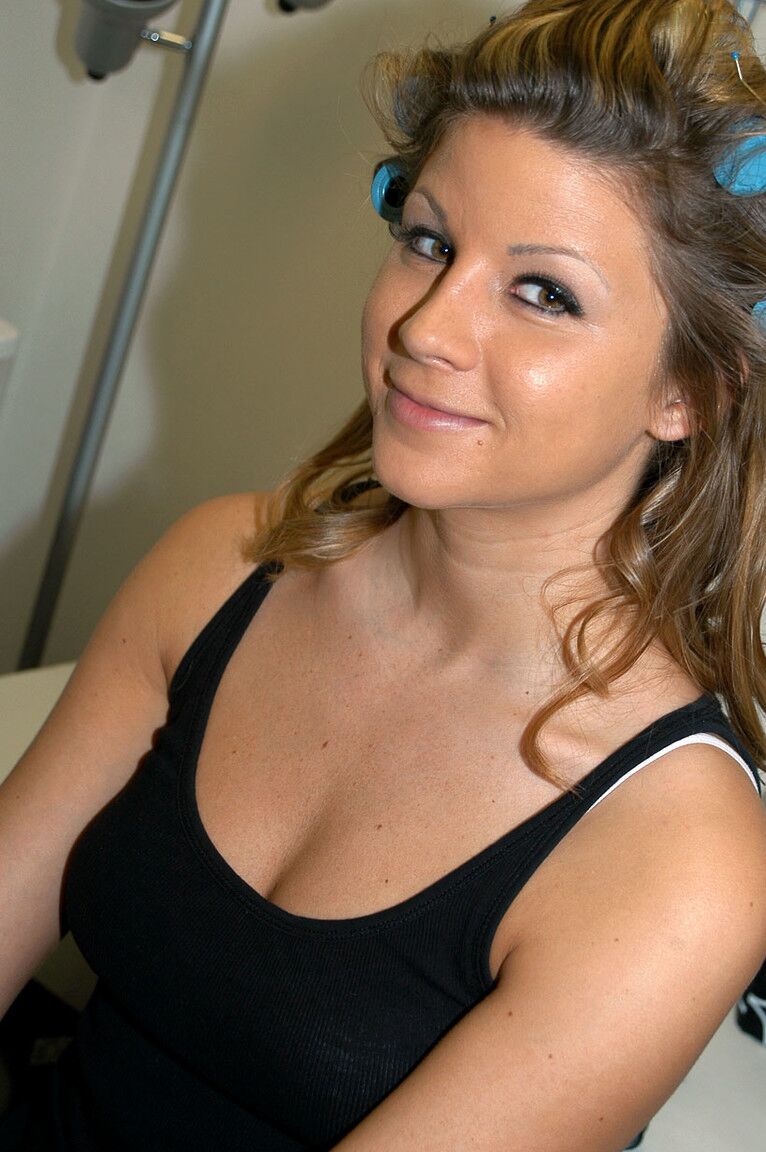 15P Czech cutie Monica Sweetheart gets decked out to play hotly with Kelly Madison