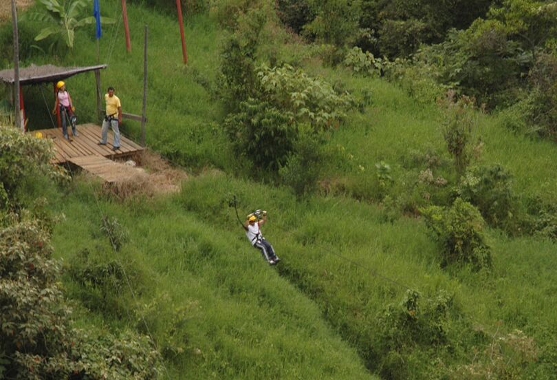 15P Latina amateurs Sara & Cristal do a threesome after zip lining adventure