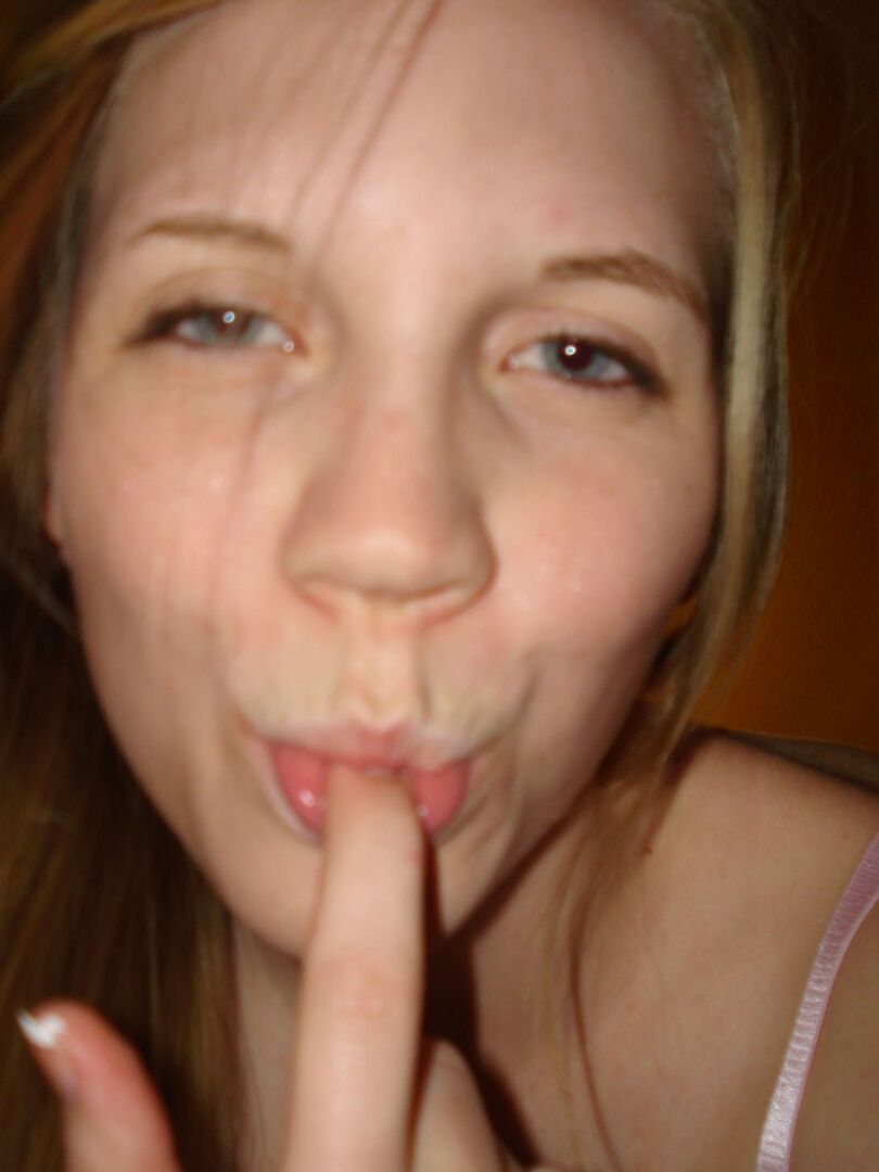 15P Young amateur model Taylor True has a cute face that was born to suck cock