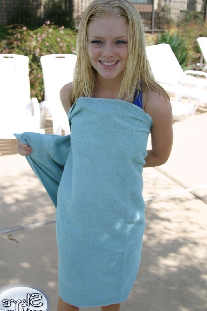 12P Teen amateur Skye Model models non nude in a wet bathing suit
