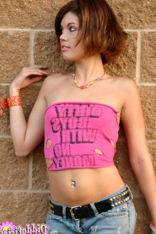 12P Sexy little hottie Diddylicious pulls down jeans to tease with cotton panties