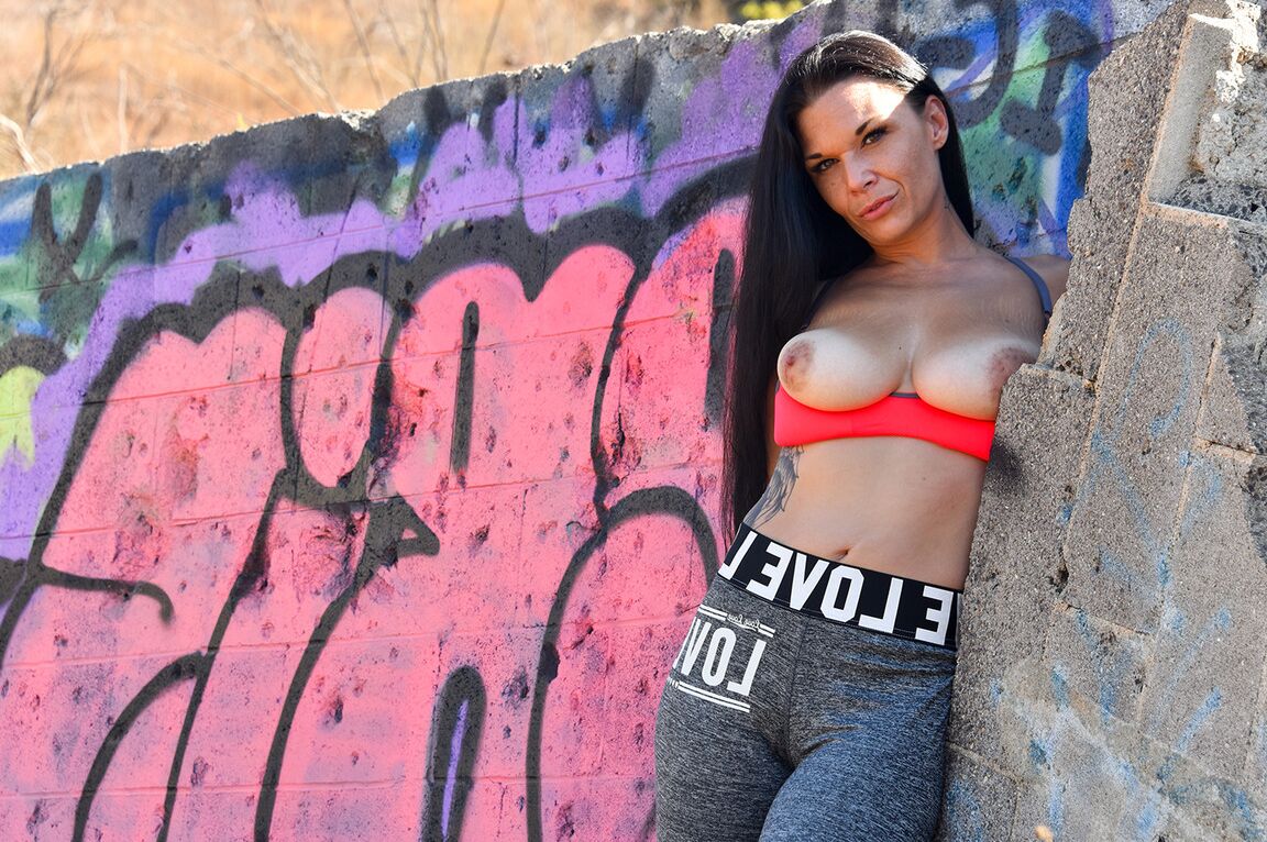 21P FTV MILFs Veronica