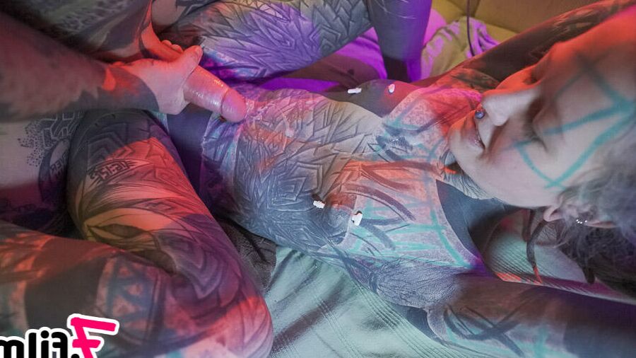 16P PHOTOSET Intimer Analdreier mit Anuskatzz, Lily Lu und NZspagetiAnal
