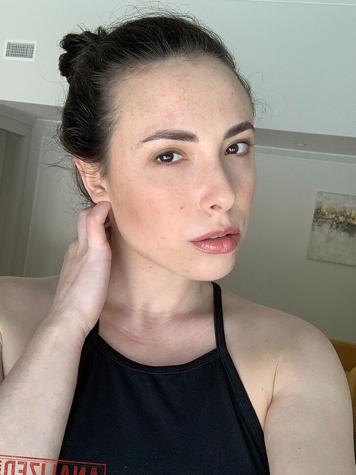 20P Hot brunette Casey Calvert fingers her tiny anus while flaunting her great ass