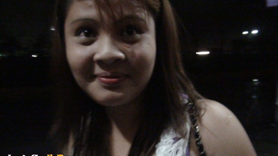 18P Chezka, jeune fille philippine, baise un touriste sexuel en POV