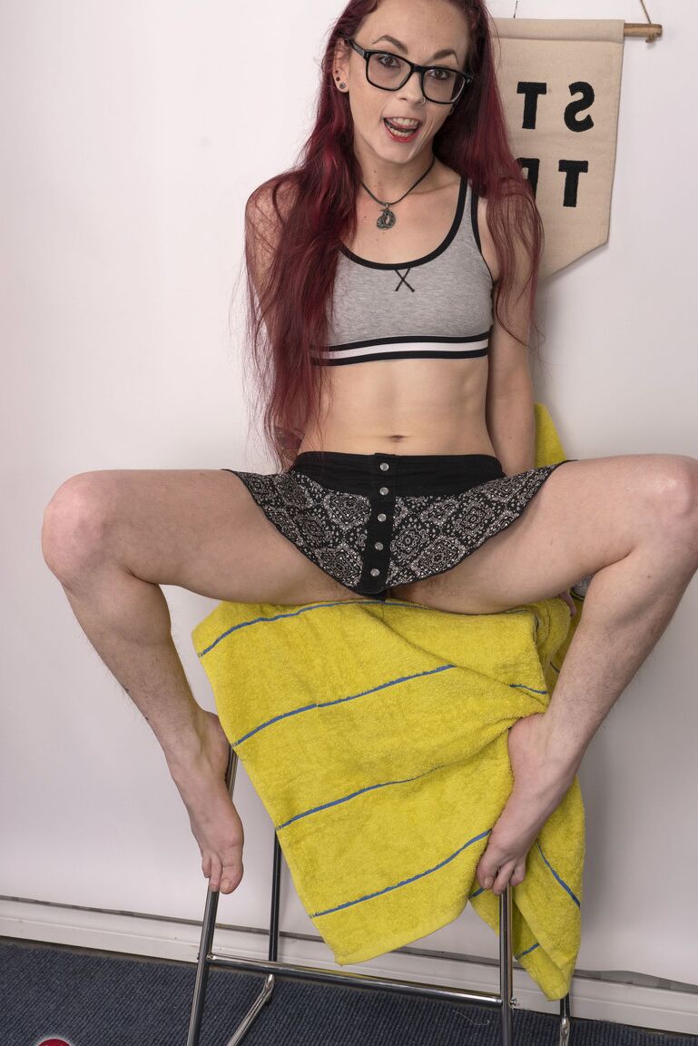 21P ATK Hairy Ivy Addams