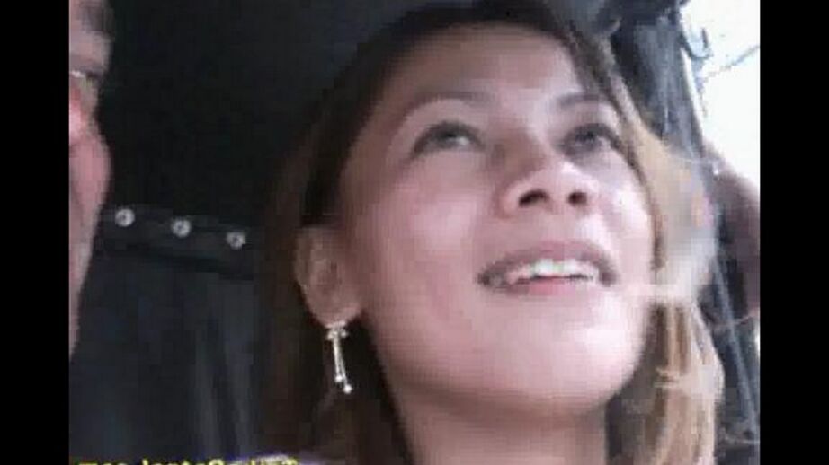 15P Belleza filipina se deja follar por turistas sexuales de países extranjeros