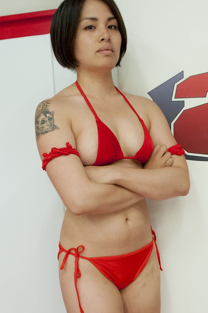 21P Surrender ultime Milcah Halili, Nikki Delano