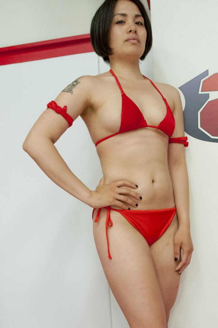 21P Surrender ultime Milcah Halili, Nikki Delano