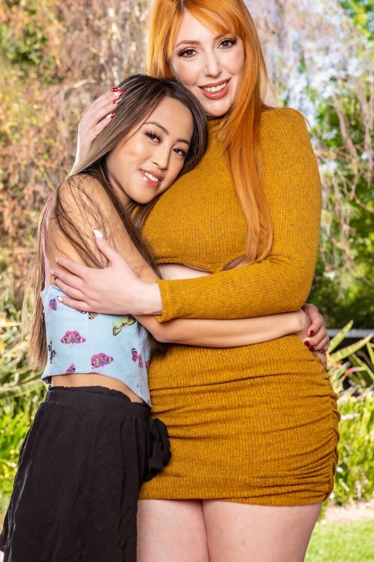 20P Girls Way  Lauren Phillips,Alexia Anders
