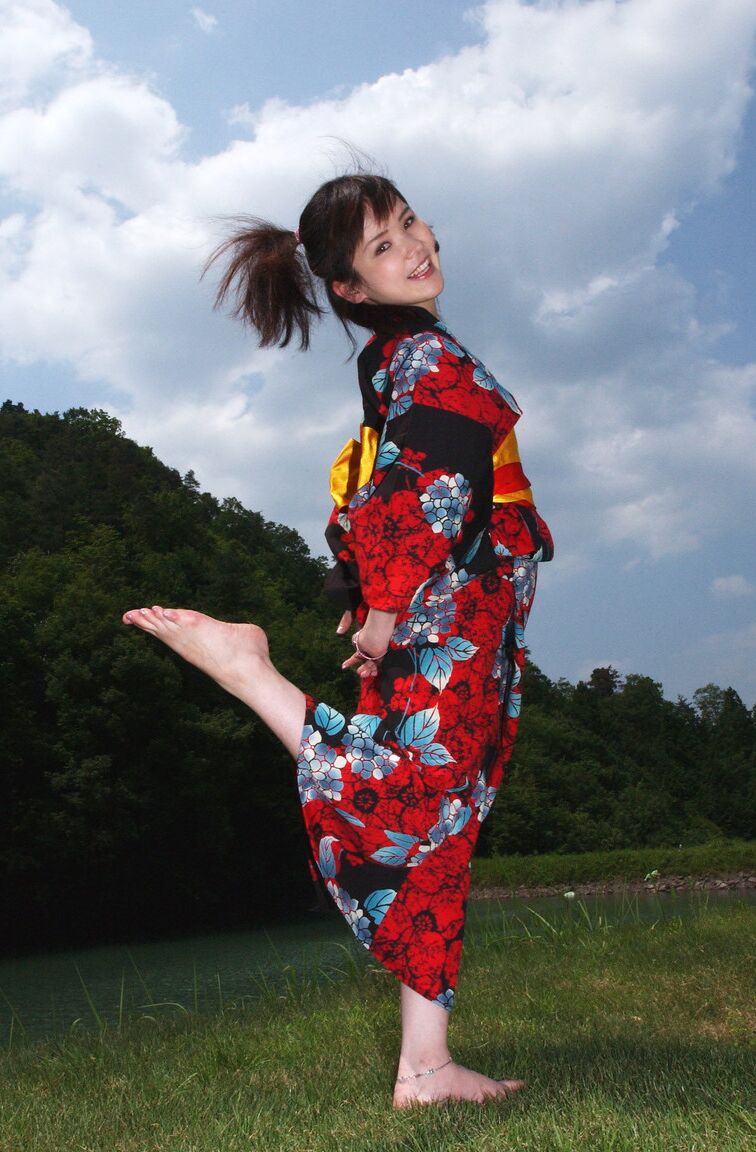 21P Met Art Maki A