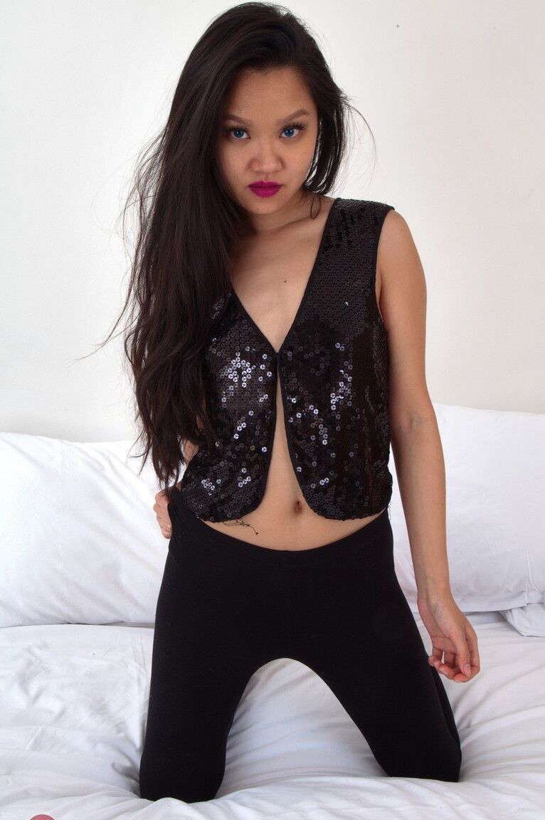 21P ATK Hairy Louisa Lu