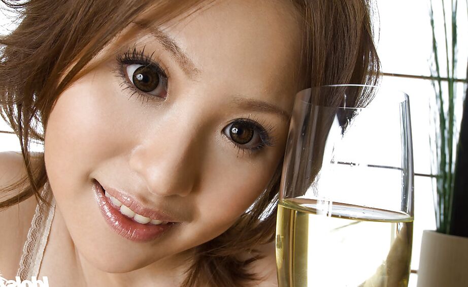16P Sweet asian babe Yui Aoyama slowly uncovering her tempting curves