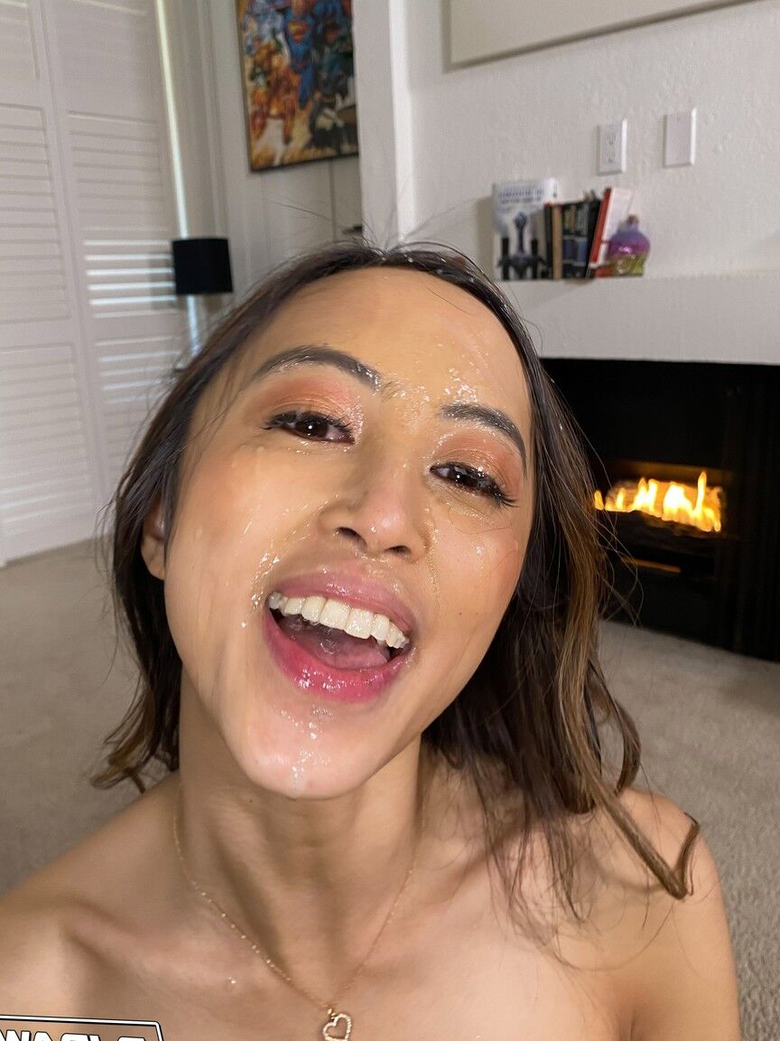 21P BJ Raw Alexia Anders