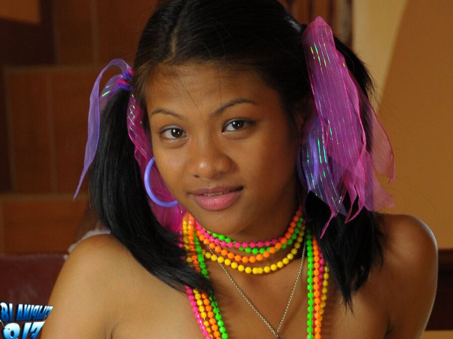 12P Filipina 18 Trio Adolescente Asiático FFM