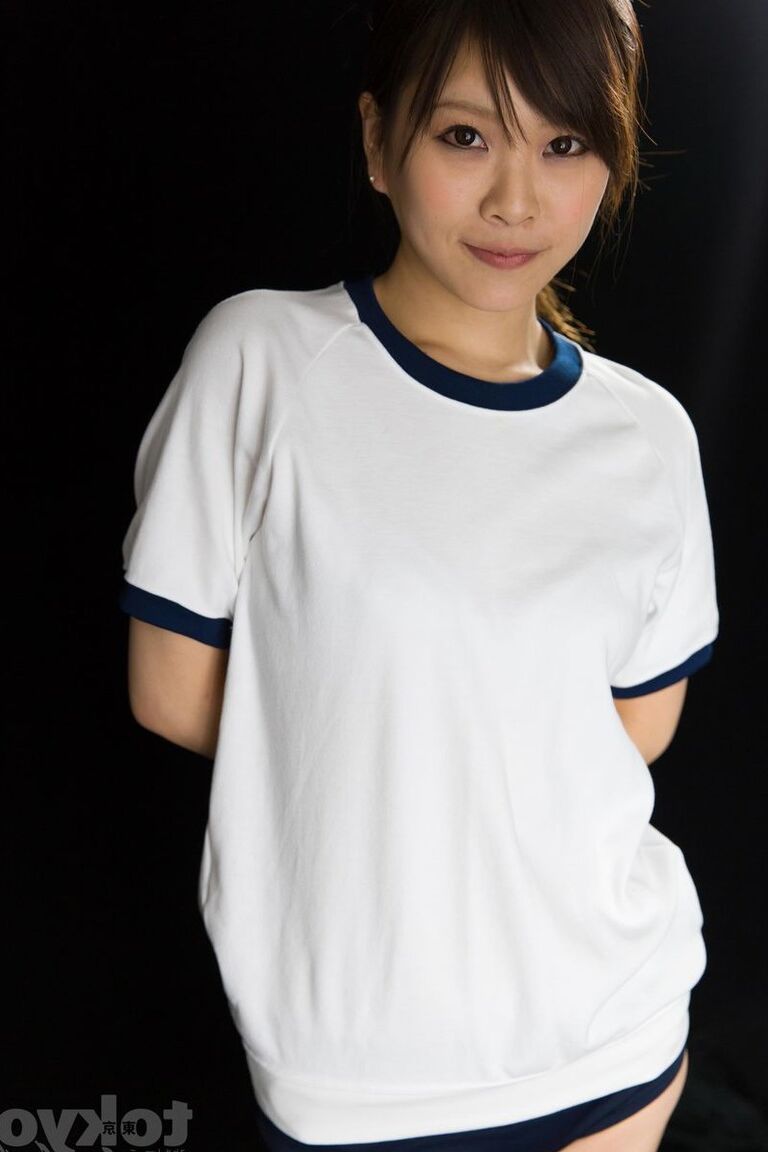 16P Submissive local babe from Tokyo gets face fucked and cum showered