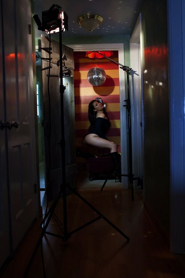 15P London Keyes Puba Network Phone Booth Fun