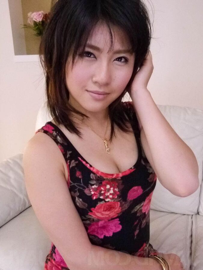 16P 水沢京香 アジア人はいたずらな指を持って、それに乗ります