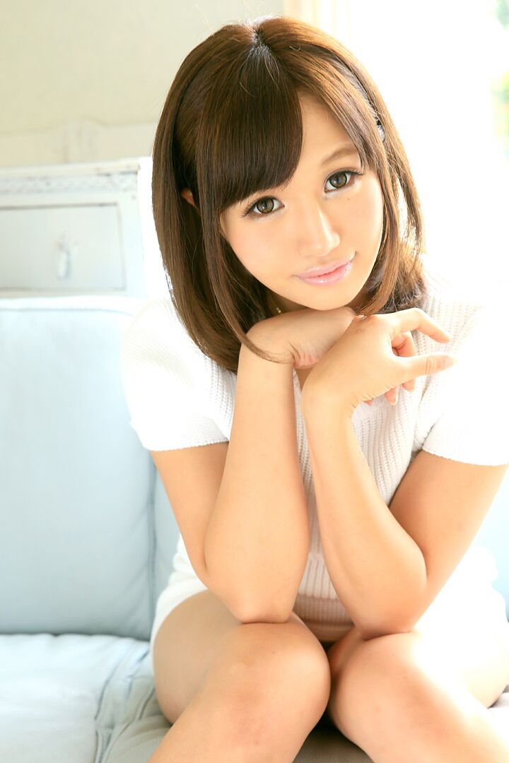 20P Adorable Japanese babe Konoha Kasukabe gives fellatio before riding a dong