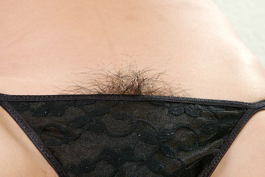 16P Close up of petite Oriental chick Vicky revealing nice tits and beaver