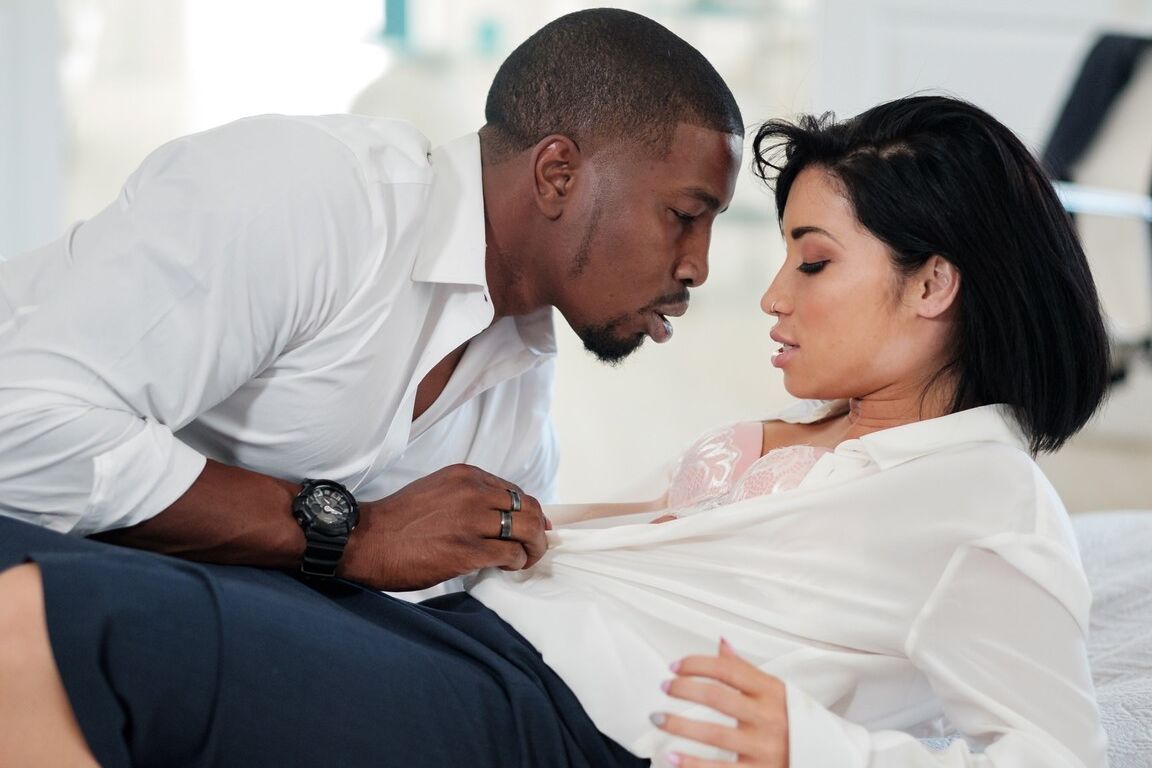 21P Dark X Isiah Maxwell, Rina Ellis