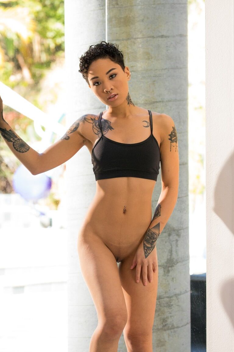 21P Strong babe Honey Gold stripping naked after training showing off tattoos