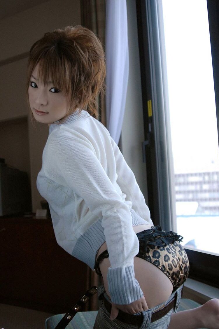 16P Rinko enjoys wearing short shorts but she likes being naked much better