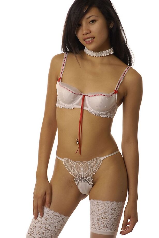 16P Slippy thai sugar in white stockings getting rid of her ingerie