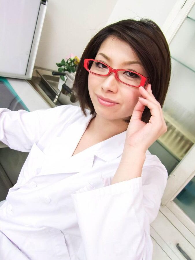 15P Kaoru Natsuki азиатке со стеклом вылизали пизду и сосут стояк