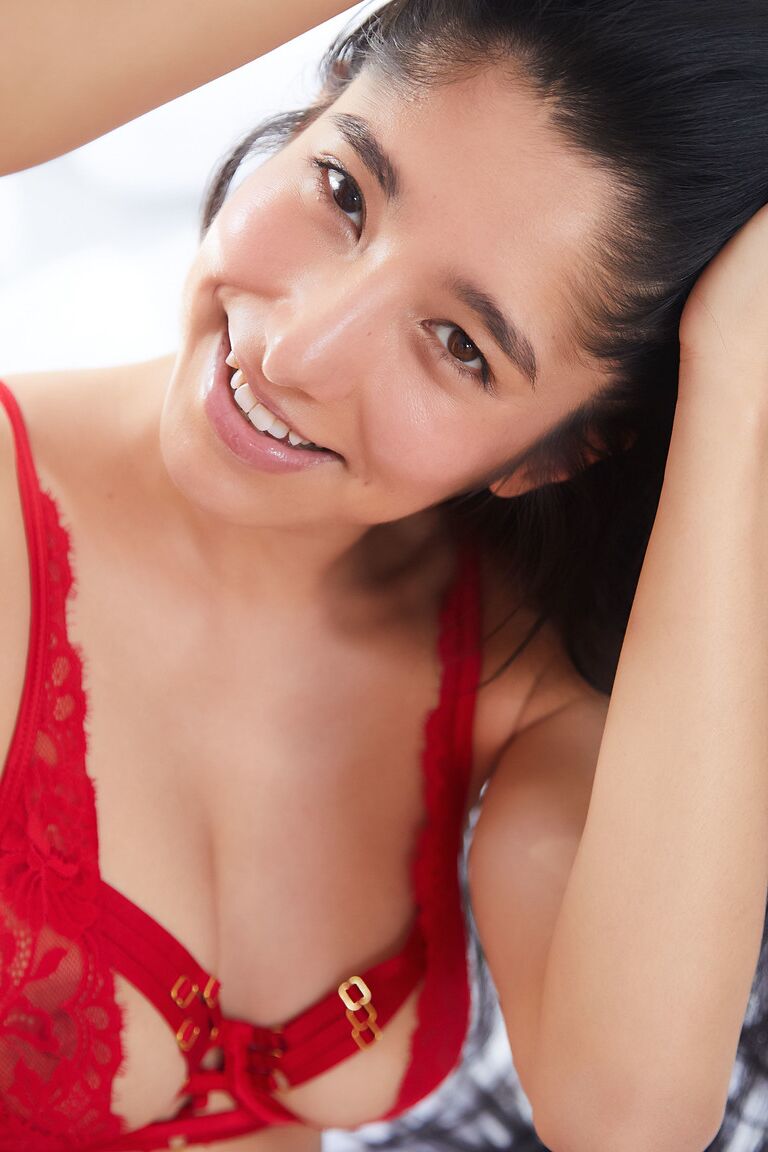 21P Met Art Nicol Wild