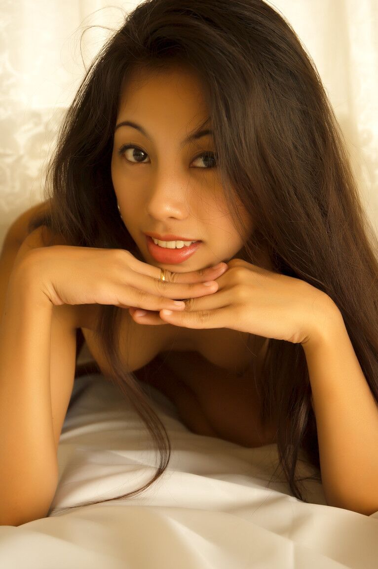 21P Met Art Sarah B