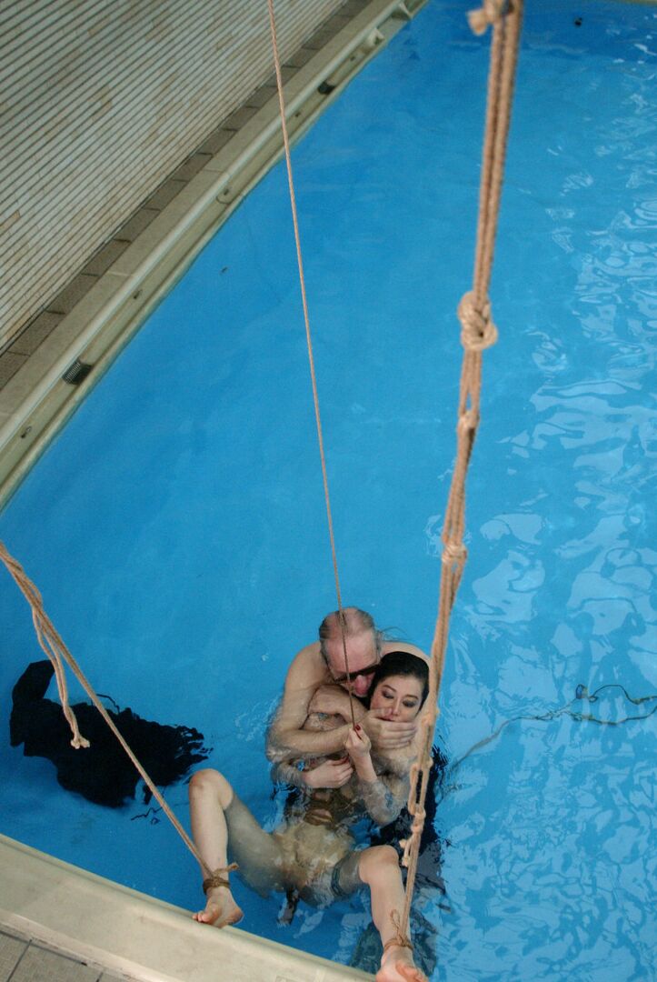 21P Sweet Asian sex slave June Mizuna gets toyed and abused in the pool
