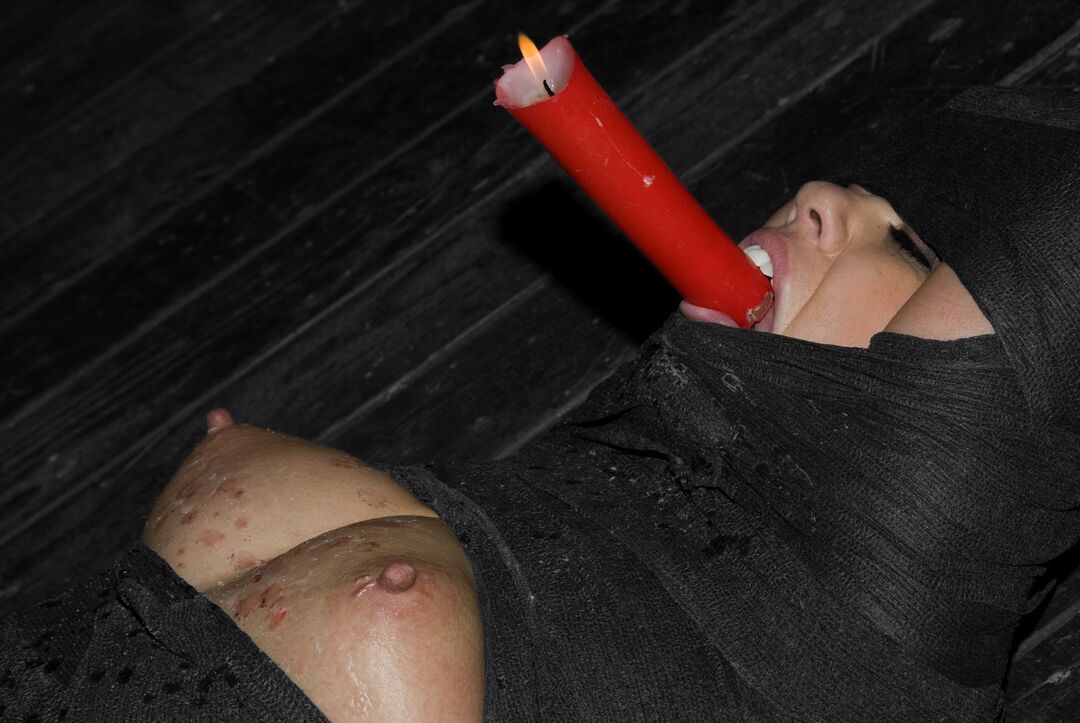 21P Submissive bondage slut Satine Phoenix getting tortured in a dark place