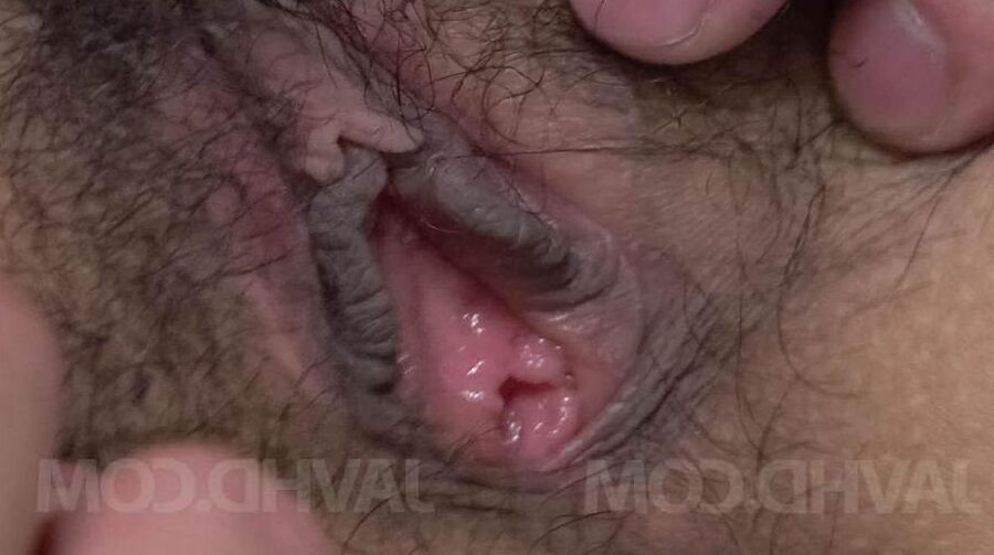 15P Noriko Kago Asian lässt sich die Titten lecken und die dunkle Poonanie fingern