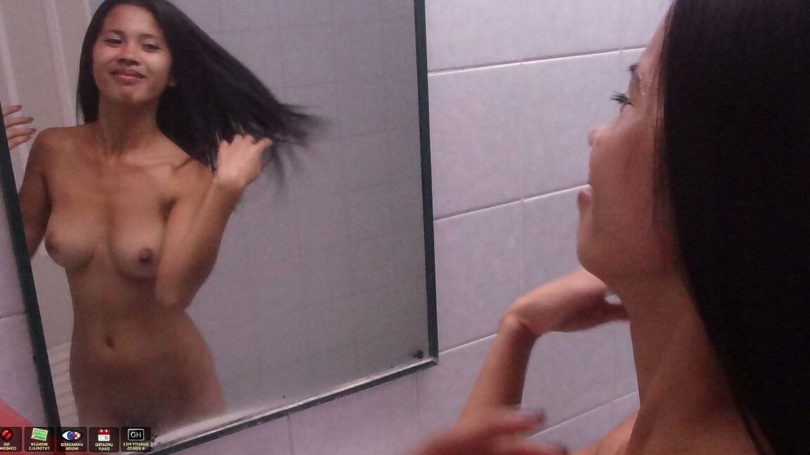 15P Skinny peituda filipina GF fica brincalhona em quarto de hotel