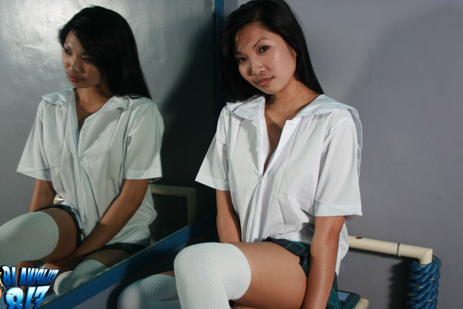 12P Filipina 18 Aluna Gata Adolescente Asiática