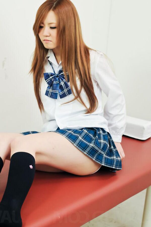 16P Sakamoto Hikari's trimmed pussy is examined by a hard dick
