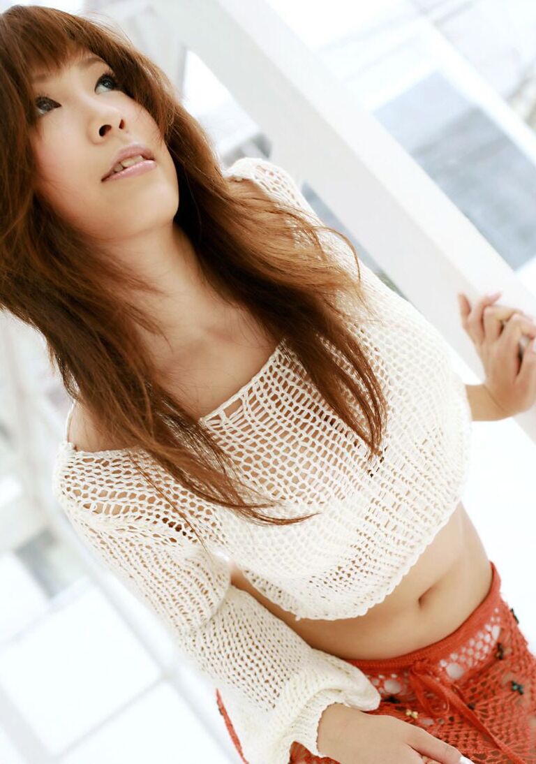 16P 日本の赤毛夏川雫がおっぱいを露出した後、彼女の傷を露出する