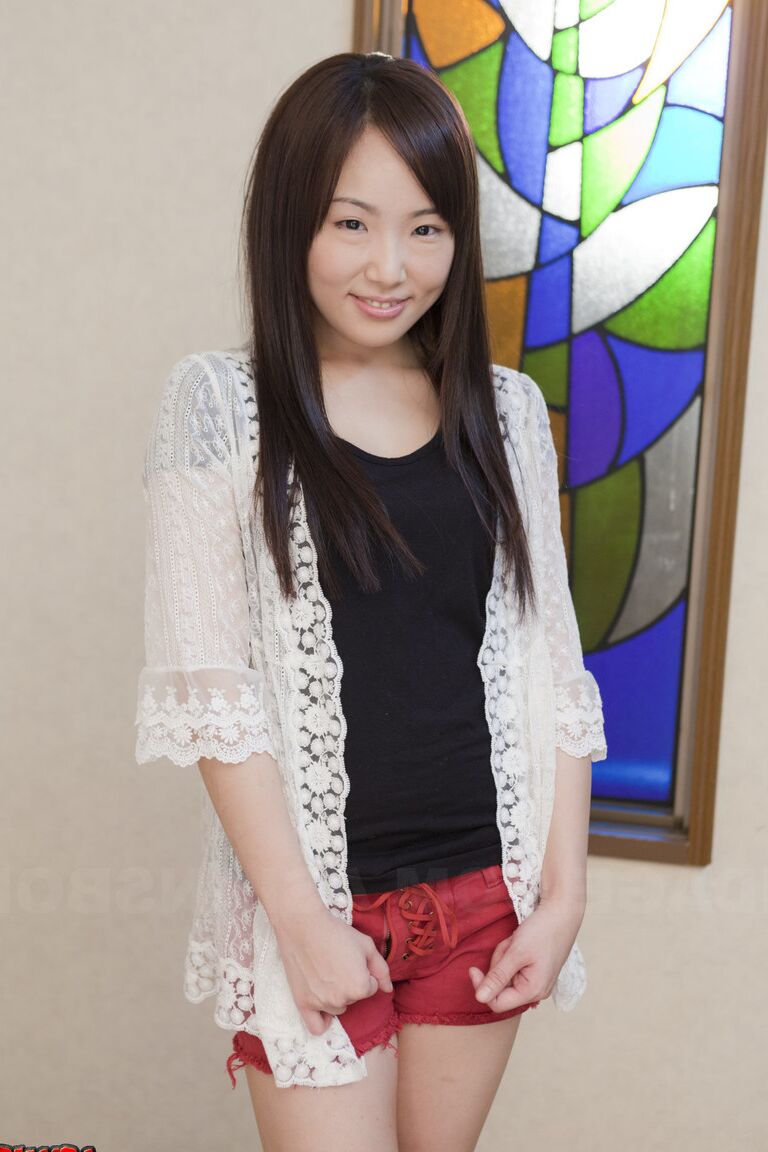 15P Innocent Japanese babe poses in her cute red short at the casting