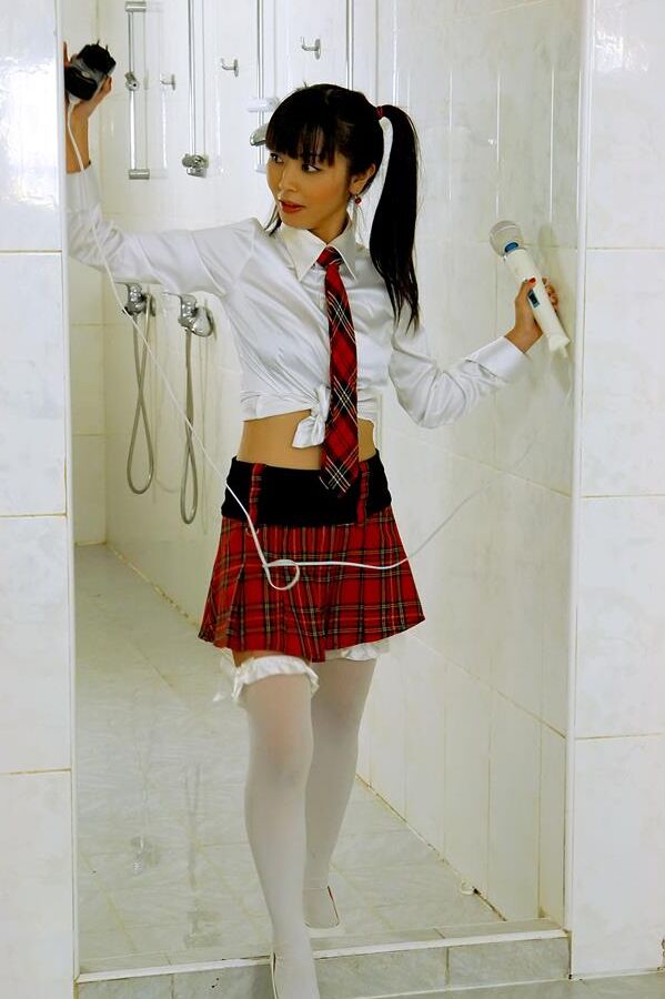 15P Estudante japonesa e sua professora branca de ESL praticam sexo lésbico