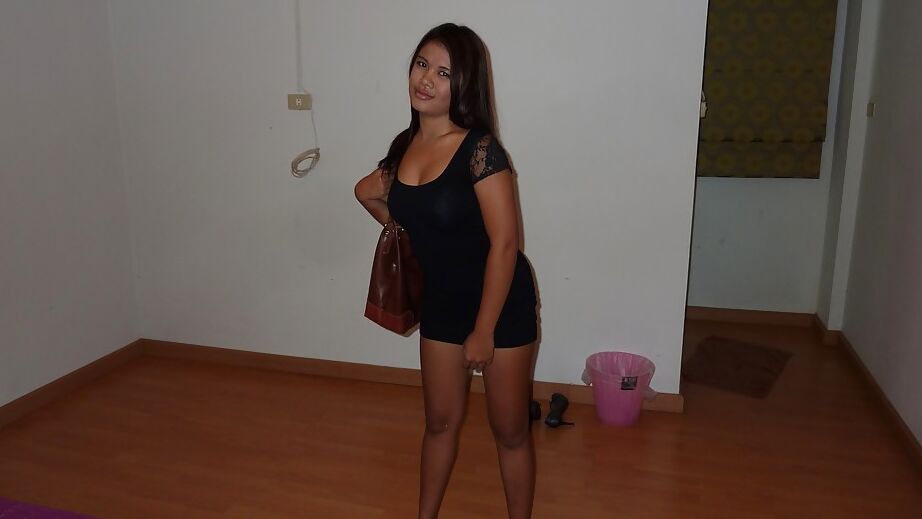 16P Chubby Thai adolescente Tai oferecendo bunda grande para gozada depois de foder boceta rosa