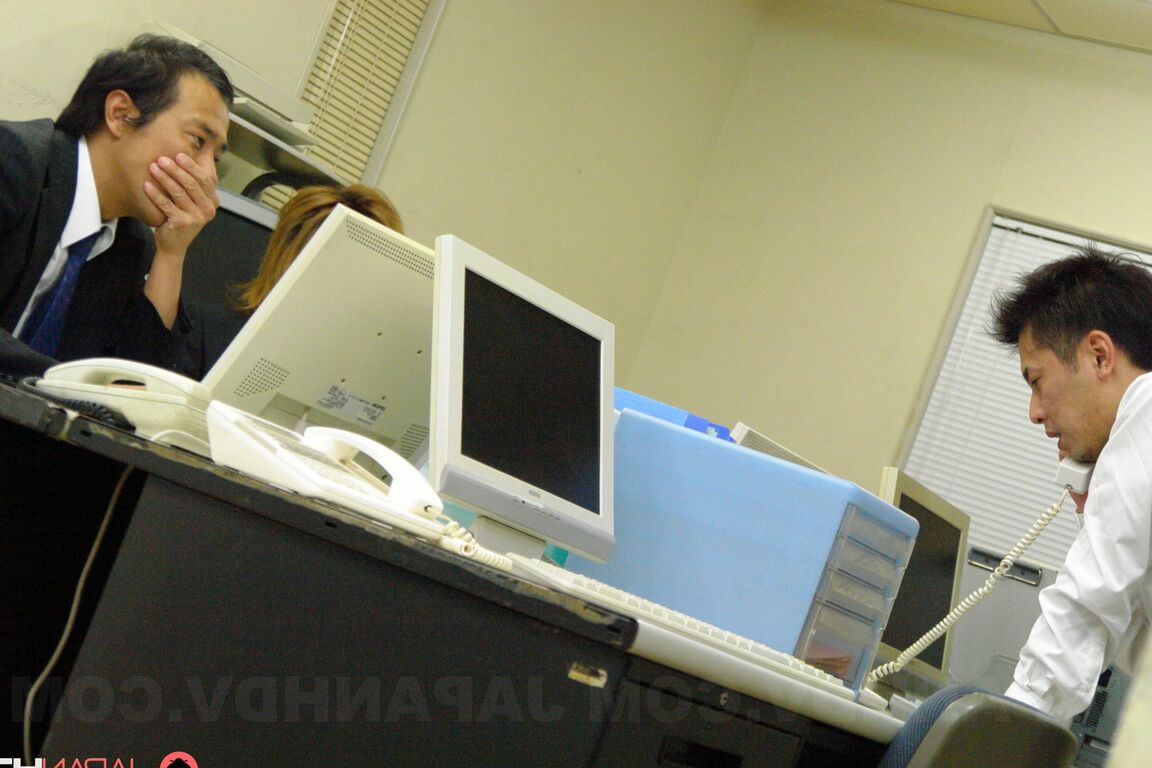 21P Japanese wife Kana Aizawa gets pounded by her husband's co-workers