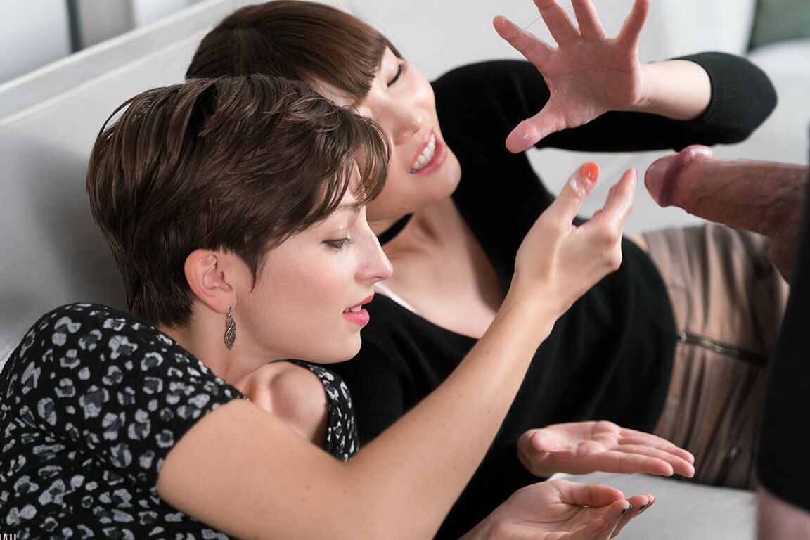 16P Heiße bisexuelle Liebhaber geben dem großen Schwanz eines Kerls einen heißen und geschickten Handjob